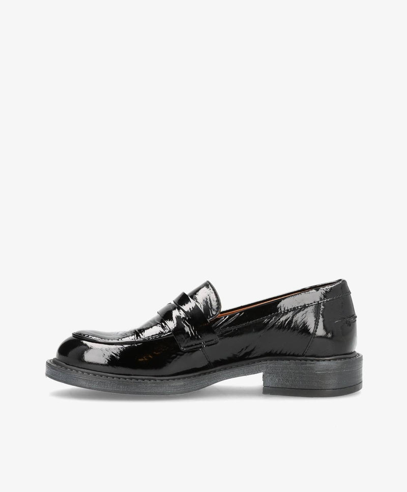 LORETTA P - Loafer - Sort lak