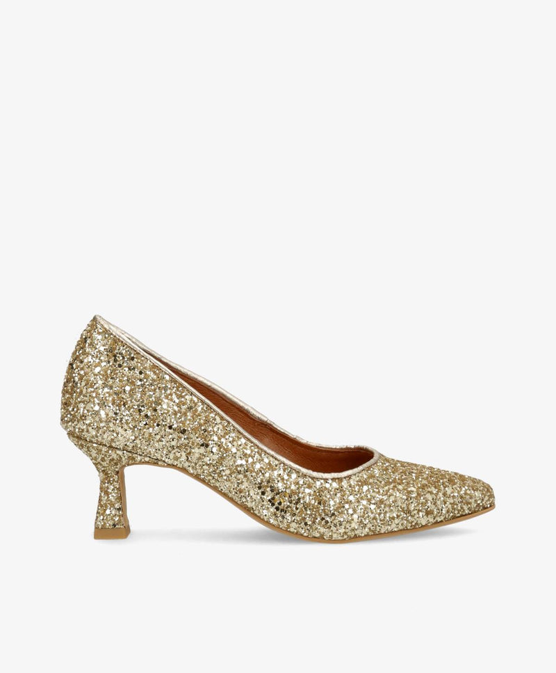 Guld pumps fra Shoedesign Copenhagen med glitter og kort hæl.