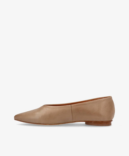 POINT - Loafers - Beige 