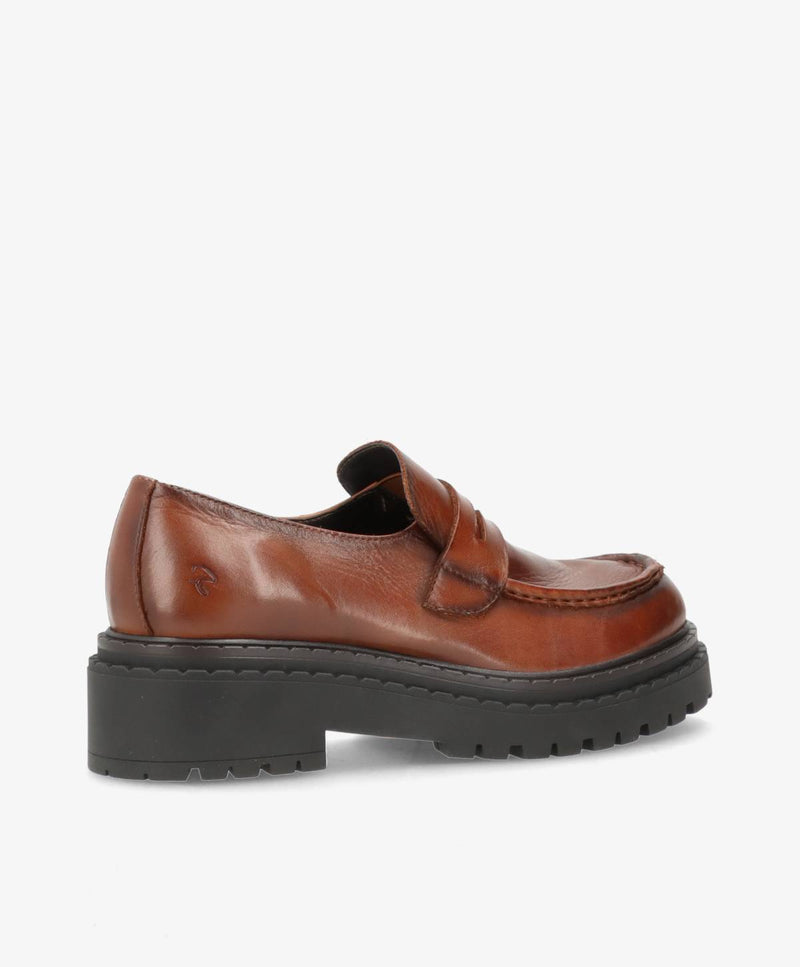 LAPER - Mellembrun læder - Loafers Dame