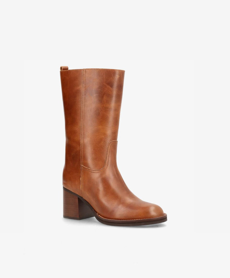 SADIE - Dame Støvle med hæl - Cognac læder - phenumb copenhagen