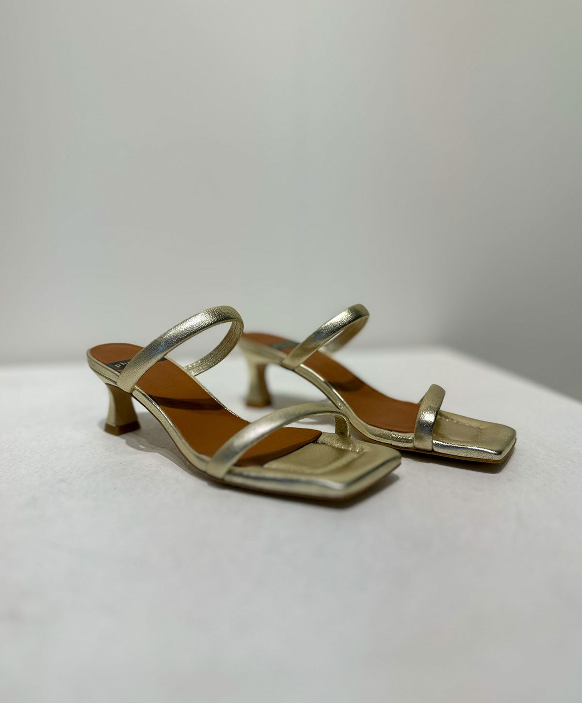 ENJOY - Dame Sandal - Guld