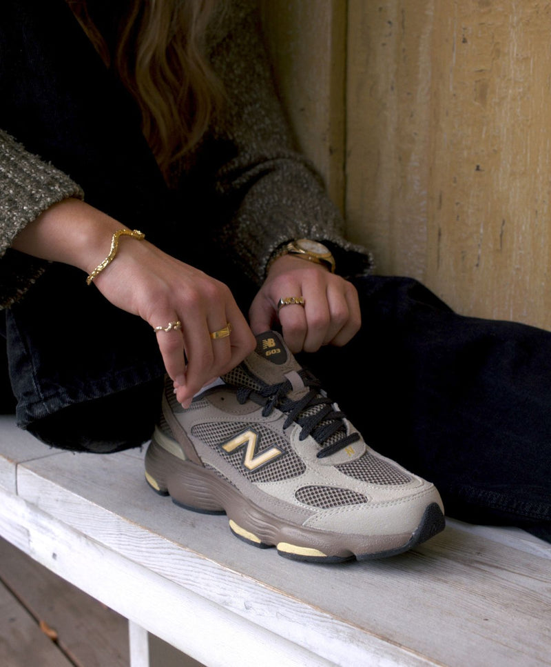 M6034UU - Sneakers - brun - Dame