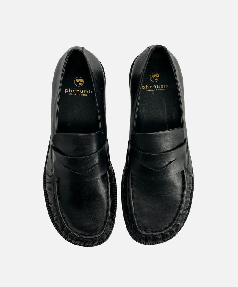 Preorder - lev. uge 39 - WHISPER WIDE - Sort Læder - Loafers - Dame
